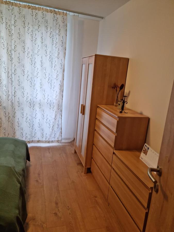 Apartment Nh12 Bratislava Bagian luar foto